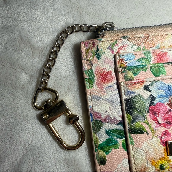 Betsey Johnson Floral Zip Wristlet Card Holder Wallet - Picture 3 of 5